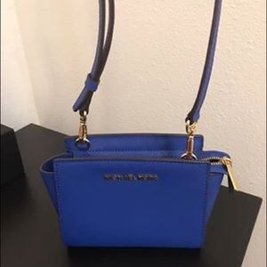 Michael Kors Crossbody